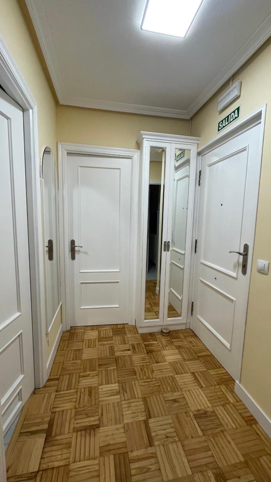 Apartamento Playa De Gijón Eksteriør billede